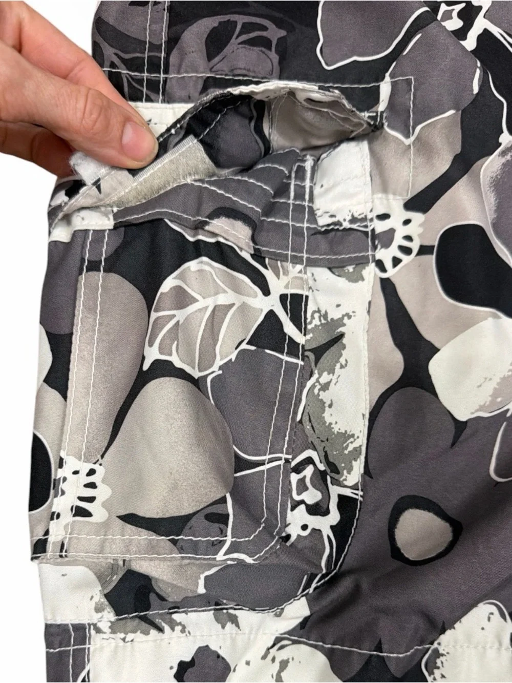 Men's Gray Floral Cargo Swim Shorts